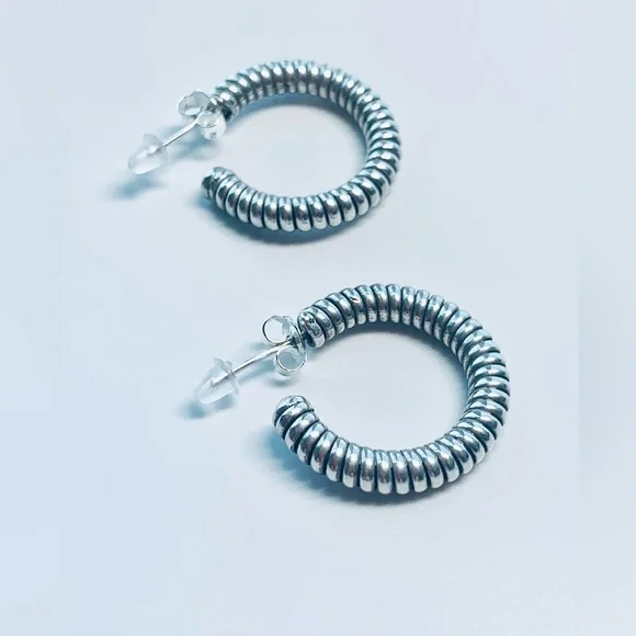 Silpada Rare HTF Sterling Silver Braided Wrapped Hoop Earrings on Posts - 1”